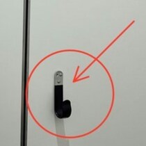 外出先のトイレで「下の方にあると嬉しい」→密かな要望に4千いいね「下がいい」「高いですよね」