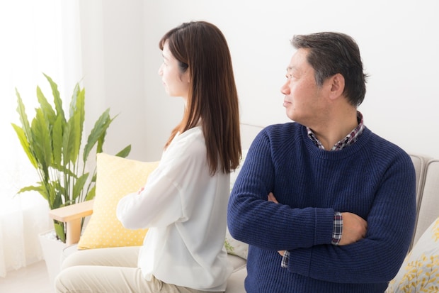 父　娘　高齢　喧嘩