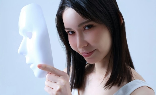 「あなたの親代わり」友人が隠していた、“歪んだ本性”に気付いた夜｜おせっかいな友人