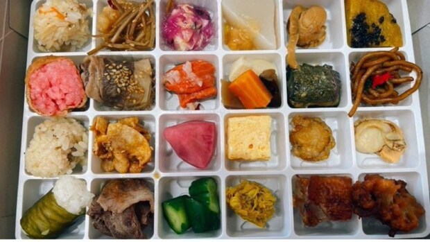 青森の味を【ひと口ずつ】24種の料理が楽しめる駅弁に1万いいね「こりゃたまらん」「酒飲みのお供に」
