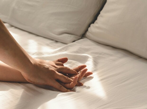 「汚された聖域」娘が眠るベッドで不倫した夫を許さない。"サレ妻の包囲網"とは|不倫女から手紙がきた話