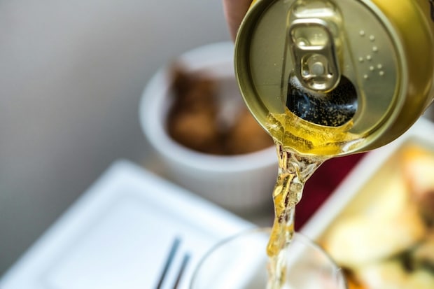 ビールCMを見た6歳児→「ママ…」“幸せな誘い”を受けた母に反響「最高のつまみですね」