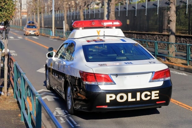 【完全勝利】警察に連行されたママ友→人を排除したがる”フレネミー女”の惨めすぎる幕引き