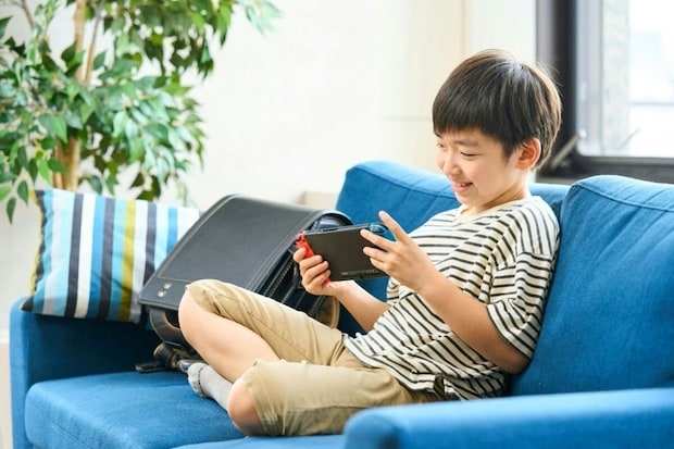 「ポケモンやりたくて18時就寝→0時起床」小3の気合い→結末に2.3万いいね「さすが任天堂」