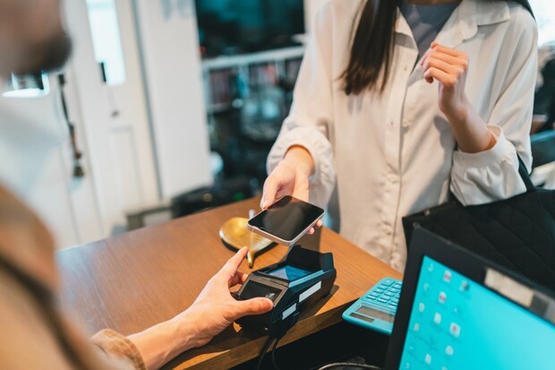 スマホ　決済　レジ