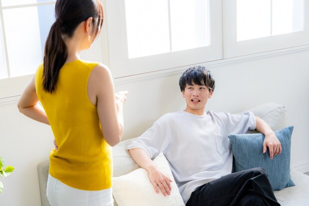 夫　イライラ　妻