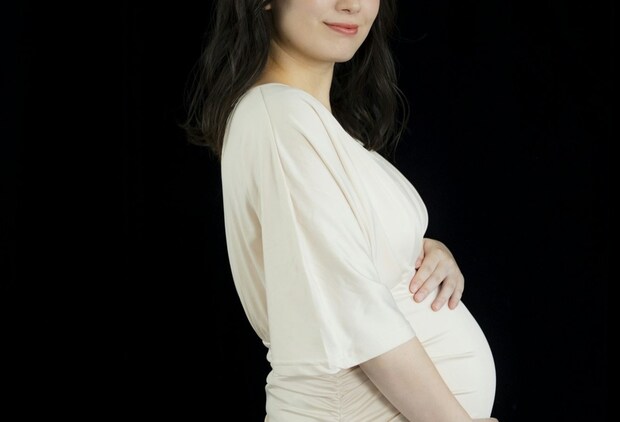 "かけおち不倫"をした夫に、妊娠中の妻がもてなす「地獄のバースデー」｜夫の不倫現場に義母と乗り込んだ