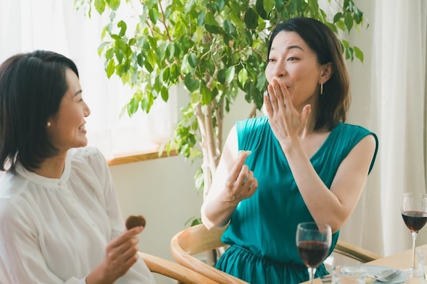 「夫は有能」夫マウントをとるママ友→その夫は私の部下で…ひた隠しにしていた女性の【乾いた本音】