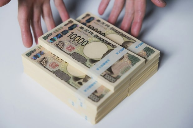 【反撃開始】姉から借りた50万円で暴いた証拠。探偵の調査書を叩きつけた夜|愛は死んでも生活は続く