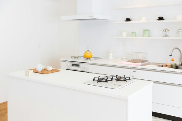 リビング　キッチン