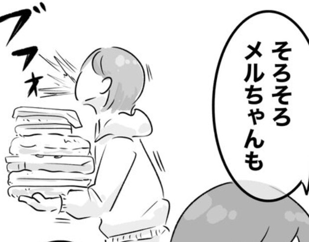 「大人の会話を聞いてます」娘がメルちゃんにかけた言葉に爆笑3万いいね「お茶噴きました」「かわいい」