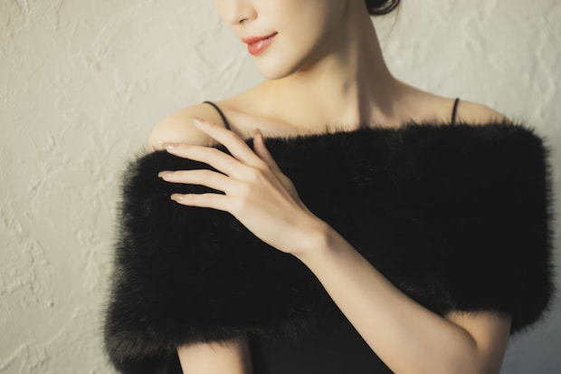 　家　女性　モデル