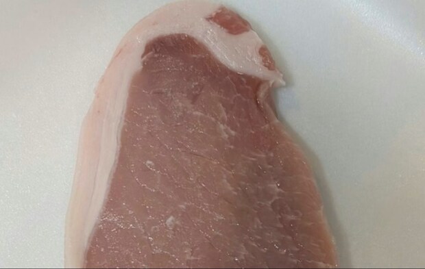豚肉を【二度見】してしまう…→クリエイターの“職業病”に9万いいね「末期です」「確かに見えます」