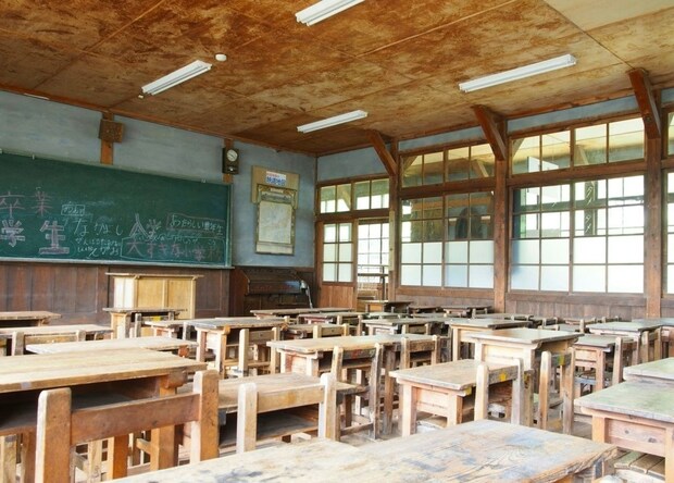 「15年後も有効」先生が卒業生に渡したチケットに感動7千いいね「すごい」「気持ちがうれしい」