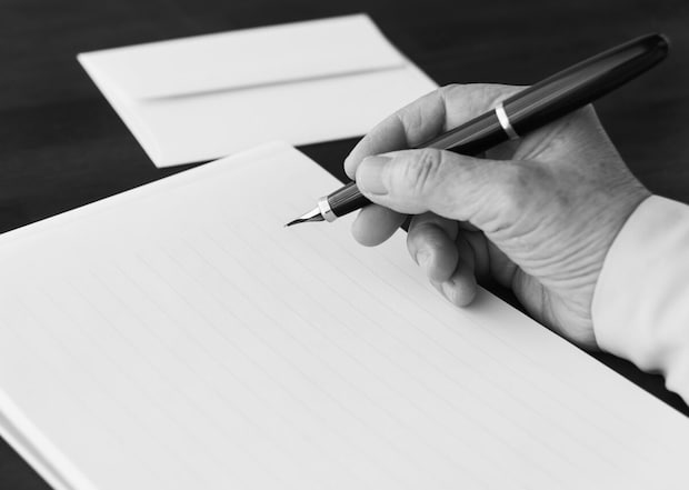 80歳男性と文通をしたら→交流の理由とほっこり展開に2.3万いいね「素敵」「ドラマ化して」