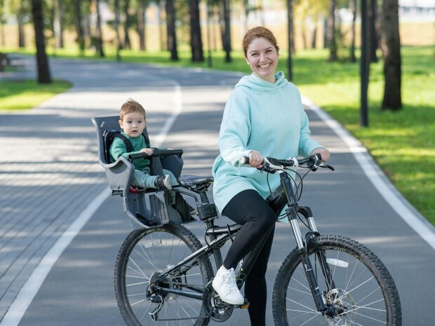 赤ちゃんは「寝てるから置いてきたの」→危うい行動が目立つママ友と距離を置きたい