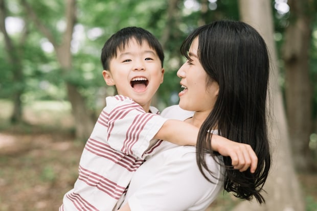 息子　ママ　甘える