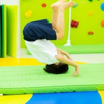 「全親に警告します」入学後にやりがち？親の【危険行動】に3000いいね「腰痛めた」「骨折した」