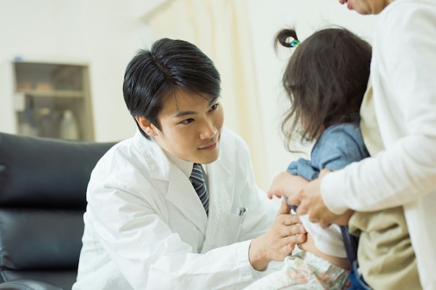 「違う違うwそうじゃない」耳鼻科でのやりとりに10万いいね「最高の癒し」「可愛い」