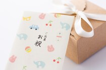 出産を祝う場で母が投げつけた非常識すぎる言葉に目の前が真っ暗に…｜義実家と実家の格差にモヤモヤ