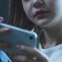 建築士の夫への“無料依頼”→ママ友の頼みを断ったら【地獄の空気】に｜他人の夫をタダ働きさせるママ友