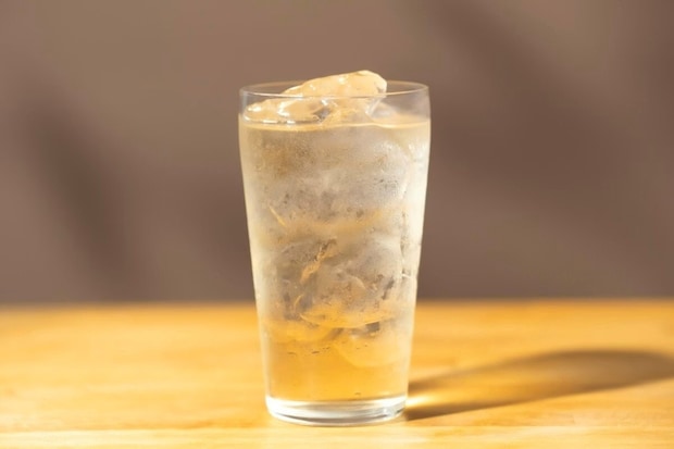 「うますぎる…！」風呂上がりの“ハイボール”に感動したら→まさかのオチに7千いいね「実は私も…」