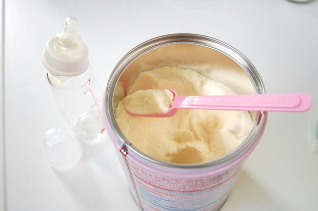 ミルク缶を見た叔父がメーカー名見て大騒ぎ→内容にほっこり「うちの子も」「叔父さんありがとう」