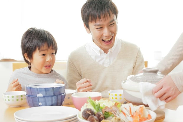 家族　食事