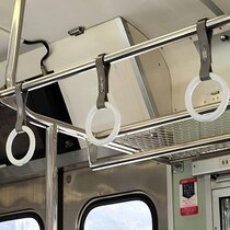 【16万いいね】「女性専用車両」におじさんが誤って乗車→“なんか良かった”と思わせた対応がXでバズる