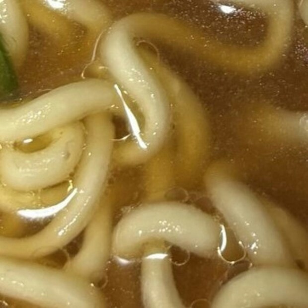ラーメンをよーく見ると→発見した【文字】に18万いいね「幸福がありますよ」「思った以上で草」