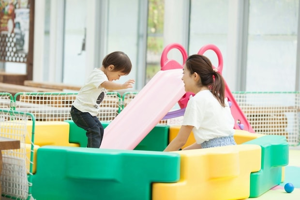 ボールプールに行きたがったわが子を止めると→頼もしいお姉ちゃん達の言葉に1,200いいね