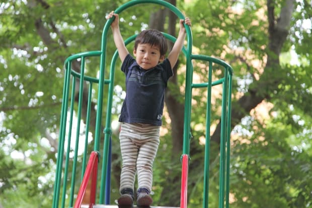公園　男の子