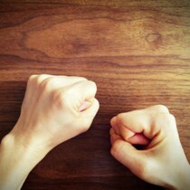 「距離を置こう」息子を傷つけるママ友との決別｜他人の子に厳しいママ友