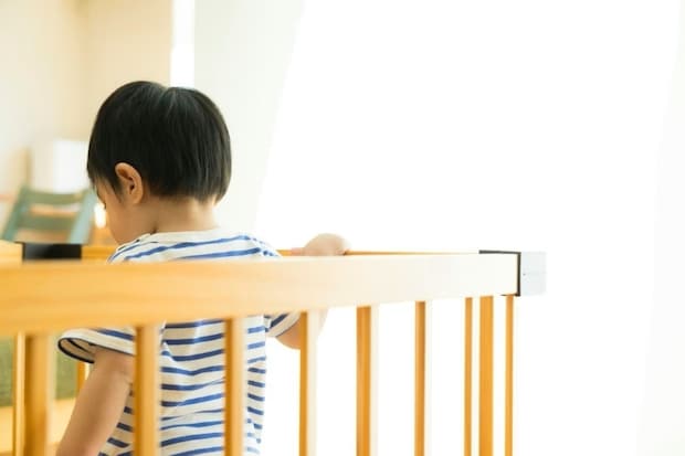 ベビーサークル拒否の子には「おむつを大量に買う」→“意外な対処法”の結果に「共感」「まねします」