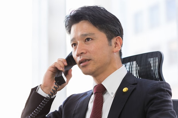 弁護士　真剣
