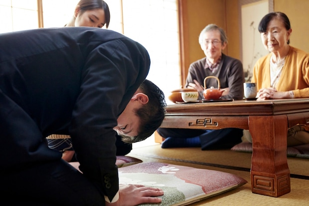 土下座　父