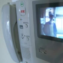 再会のはずが…ドアを開けられなかった私｜夫が家出した話