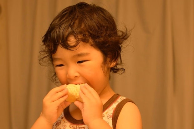 3歳児が「ごめんなさい」→食べ物を投げる子に響いた【母の上手なキレ方】に2万いいね「とても良い」