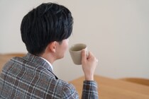 夫と不倫女を呼び出した妻の【狙い】に戦慄→“第三の主役”に青ざめる不倫女と最低夫
