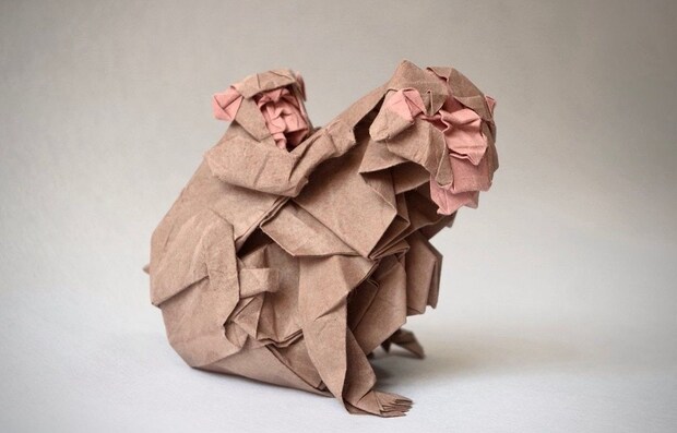 【1枚の紙から誕生】もはや彫刻レベルの作品に2.2万いいね「すごすぎる」「芸術的」