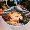【夫婦愛】中華店で見かけた乳児連れ→思いやりに溢れる“やり取り”に4万いいね「こんな話待ってた」
