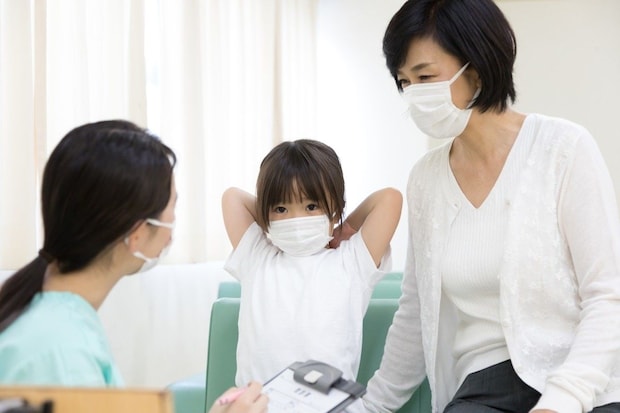 連休明けの小児科で目撃された“親の姿”に2千いいね「静かに限界」「私にも書いてもらいたい」