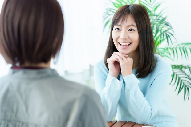 女性　ママ友