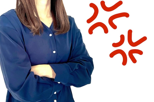 若い夫婦　母が怒る