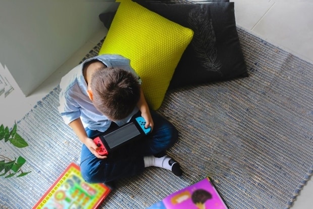 「うちの子に限って…」小2息子のゲーム窃盗に母ショック→憔悴しきった親が【その日の夜にした行動】