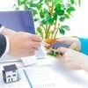 建築士の夫に「タダで図面を見て」迷惑ママ友と険悪に→夫本人が【ド正論】でスカッと解決