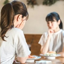 目が覚めた！友人に背中を押され、離婚に踏みだす｜元嫁と比べるバツイチ夫
