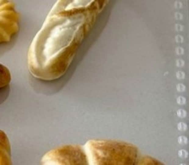 【完成度がガチ】これ本物じゃないの!?おどろきの趣味作品に4,930いいね「贅沢でアートなシール」「素晴らしい才能」