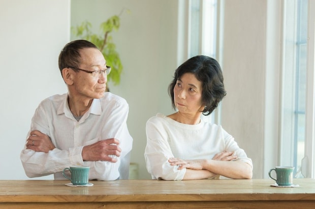夫婦　不仲
