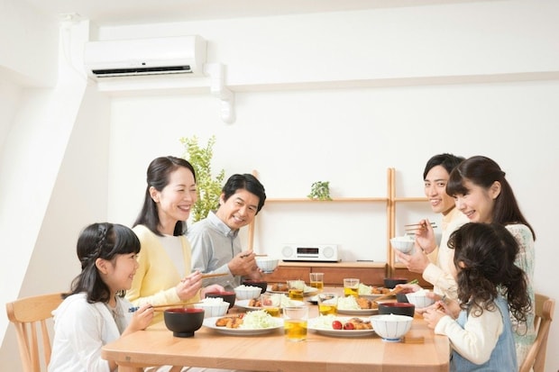 60代の両親に「加齢による胃もたれとか無いの?」と尋ねたら→驚きの答えに4.7万いいね「そんなことあるのかw」
